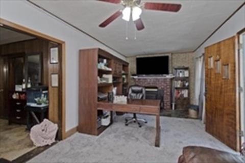 68 State St, Chicopee, MA 01013 photo 5