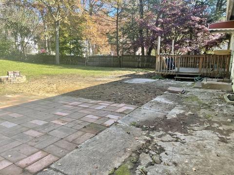 141 Bremen St, Springfield, MA 01108 photo 4
