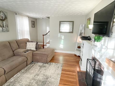 5 Forest, Wakefield, MA 01880 photo 3