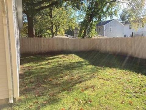 82 Phillips Ave, Springfield, MA 01119 photo 6