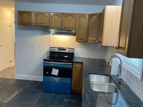 82 Phillips Ave, Springfield, MA 01119 photo 17