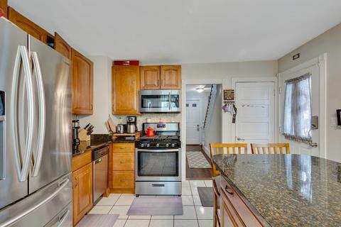 2 Cedar Pl, Framingham, MA 01702 photo 7