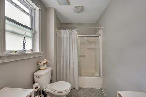 2 Cedar Pl, Framingham, MA 01702 photo 9