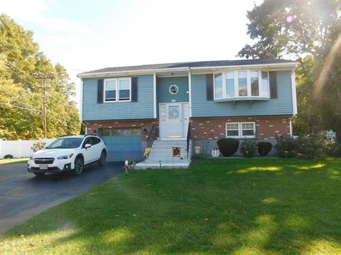 675 Elsbree St, Fall River, MA 02720 photo 1