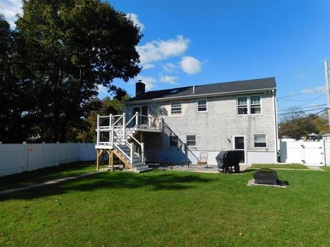 675 Elsbree St, Fall River, MA 02720 photo 24