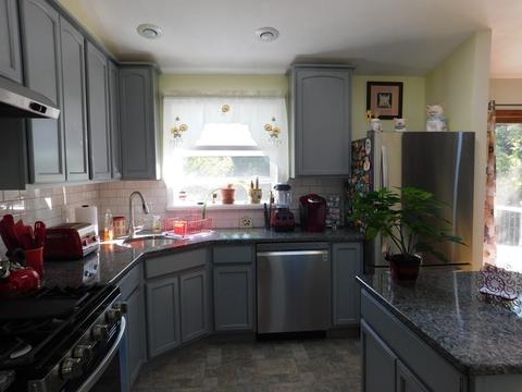 675 Elsbree St, Fall River, MA 02720 photo 4