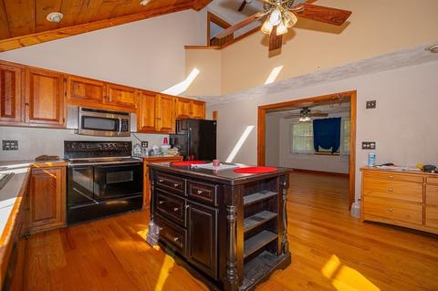 57 Webber Rd, Brookfield, MA 01506 photo 4