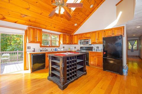 57 Webber Rd, Brookfield, MA 01506 photo 3