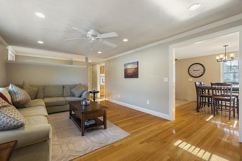 23 Glendale, Danvers, MA 01923 photo 6