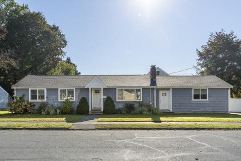 23 Glendale, Danvers, MA 01923 photo 2