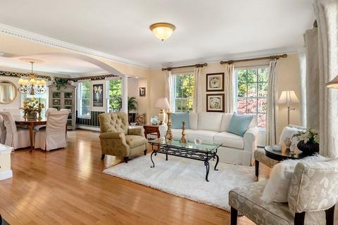 48 Algonquin Rd, Canton, MA 02021 photo 5