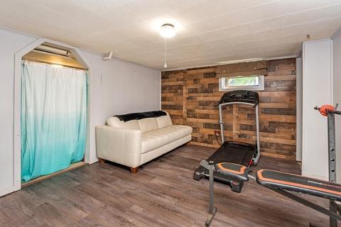 68 Svenson Ave, Worcester, MA 01607 photo 15