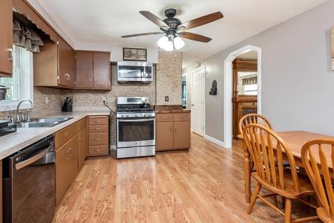 68 Svenson Ave, Worcester, MA 01607 photo 7