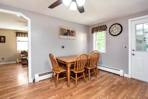 68 Svenson Ave, Worcester, MA 01607 photo 6