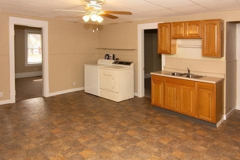 22 Marcelle St, Chicopee, MA 01020 photo 8