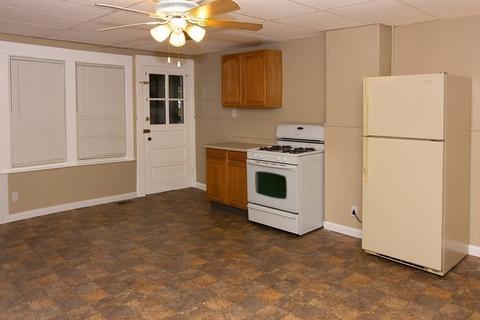 22 Marcelle St, Chicopee, MA 01020 photo 9