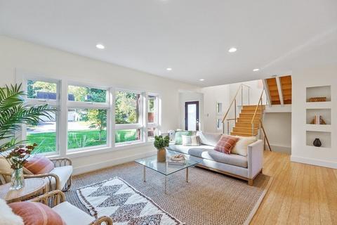 89 Range Rd, Concord, MA 01742 photo 3