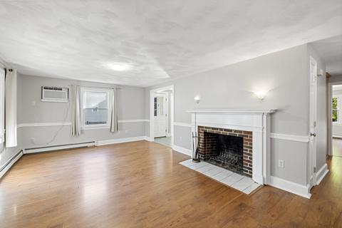 4 Hampton Rd, Stoneham, MA 02180 photo 7