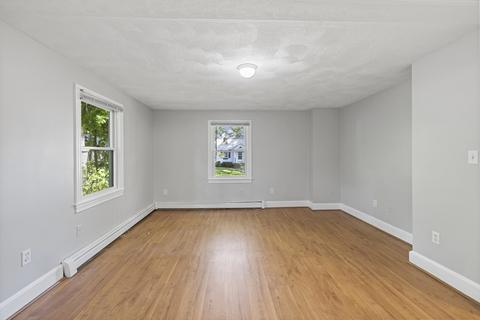 4 Hampton Rd, Stoneham, MA 02180 photo 22