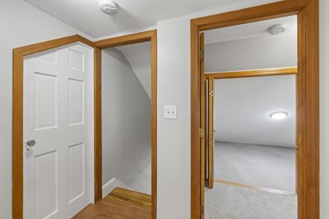 4 Hampton Rd, Stoneham, MA 02180 photo 27