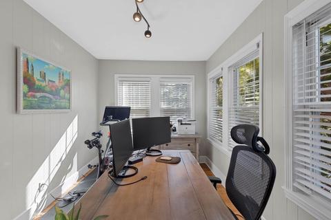 13 Winthrop Ave, Reading, MA 01867 photo 9