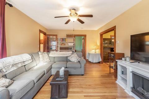 10 Abbott Rd, Gloucester, MA 01930 photo 6