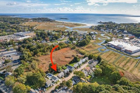 10 Abbott Rd, Gloucester, MA 01930 photo 3