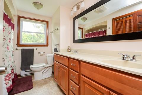 75 Murphy Ln, Chicopee, MA 01020 photo 22
