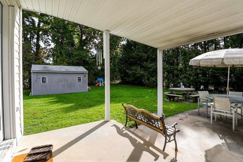 75 Murphy Ln, Chicopee, MA 01020 photo 5