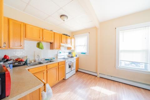 236 Tecumseh St, Fall River, MA 02721 photo 30