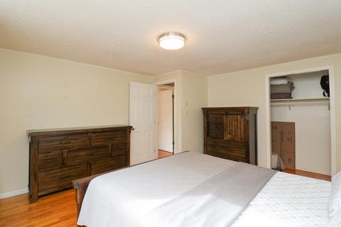 155 Senator St, Springfield, MA 01129 photo 20