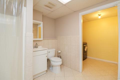 155 Senator St, Springfield, MA 01129 photo 28