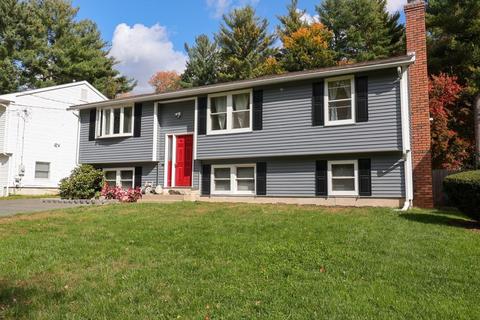155 Senator St, Springfield, MA 01129 photo 3