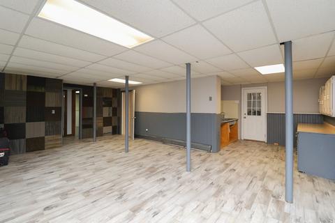 155 Senator St, Springfield, MA 01129 photo 26