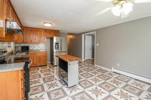 155 Senator St, Springfield, MA 01129 photo 10