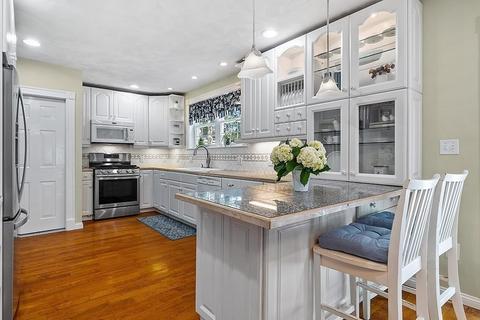 18 Hillcrest Rd, Danvers, MA 01923 photo 10