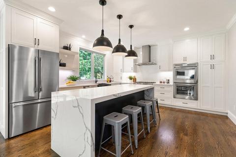 33 Spring Rd, Needham, MA 02494 photo 9