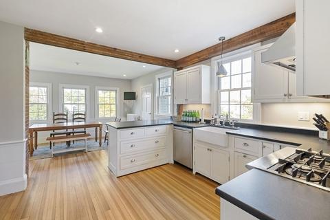 237 Hillside St, Milton, MA 02186 photo 6