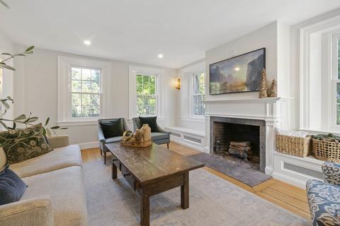 237 Hillside St, Milton, MA 02186 photo 12