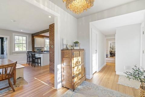 237 Hillside St, Milton, MA 02186 photo 9
