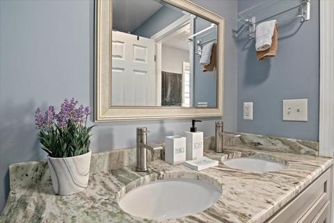 194 Doyle St, Fall River, MA 02723 photo 25