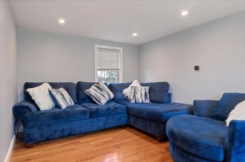 194 Doyle St, Fall River, MA 02723 photo 16