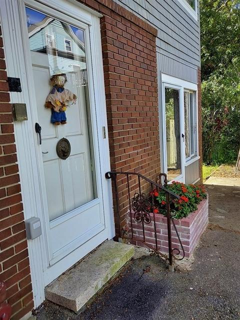 47 Kay St, Fall River, MA 02724 photo 6