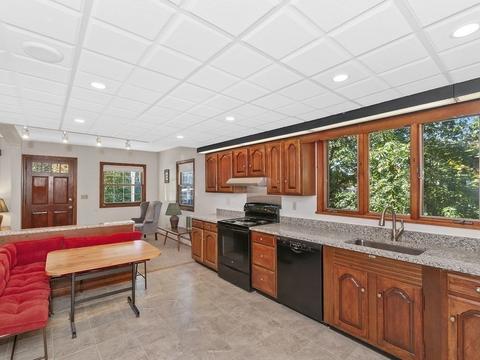 182 Harding Ter, Dedham, MA 02026 photo 9