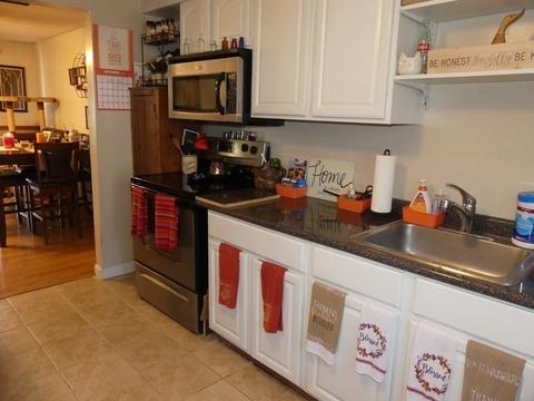 53 Warebrook Vlg, Ware, MA 01082 photo 4