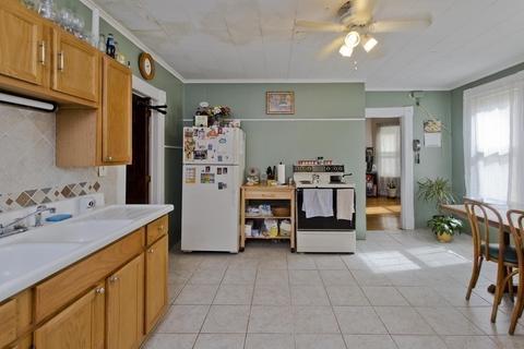 54 Palmer Ave, Springfield, MA 01108 photo 19