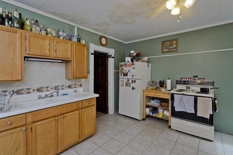 54 Palmer Ave, Springfield, MA 01108 photo 20