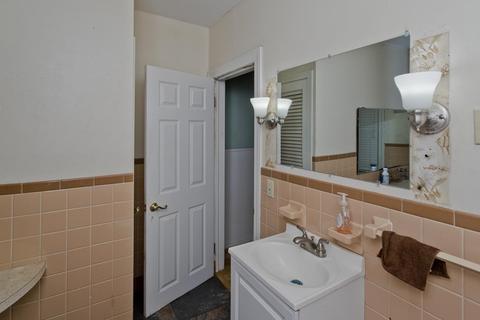 54 Palmer Ave, Springfield, MA 01108 photo 16