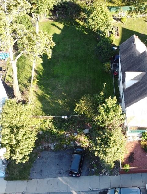 129 Eastern Ave, Worcester, MA 01605 photo 4