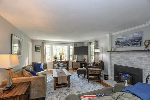 25 Hooksett Rd, Goffstown, NH 03045 photo 18